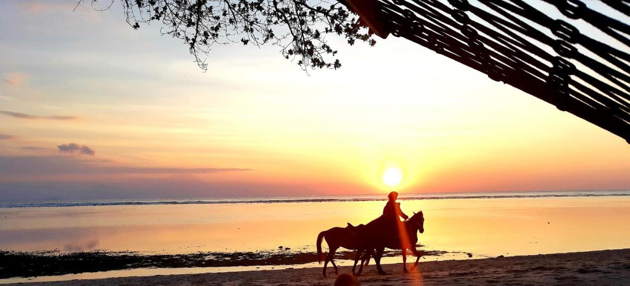 Ocean Soul Hotel Gili Trawangan Exterior photo